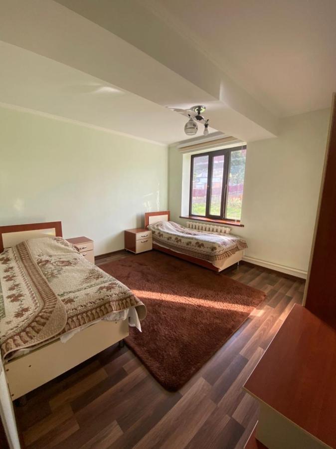 Hotel Emir à Dzhetyoguz Extérieur photo